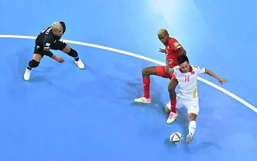 Bàn thắng của Văn Hiếu nằm trong Top 4 pha lập công đẹp nhất FIFA Futsal World Cup Lithuania 2021™