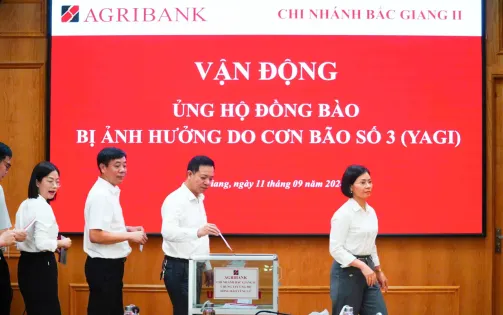 Cán bộ, người lao động Agribank ủng hộ 01 ngày lương khắc phục hậu quả bão số 3