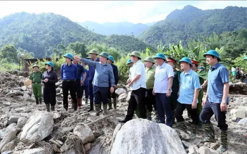 Trưởng Ban Tuyên giáo Trung ương Nguyễn Trọng Nghĩa làm việc với tỉnh Sơn La về khắc phục hậu quả thiên tai