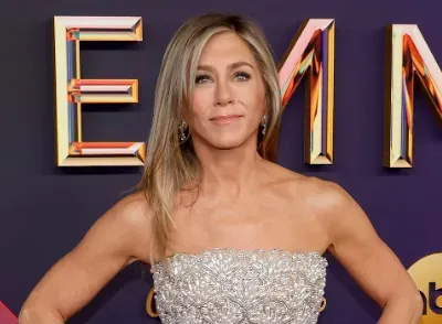 Lễ trao giải Primetime Emmy 2024: Jennifer Aniston dẫn đầu những ngôi sao ăn mặc đẹp nhất