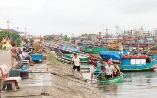 Quảng Trị lên phương án sơ tán, di dời hàng nghìn hộ dân ứng phó với khả năng có bão