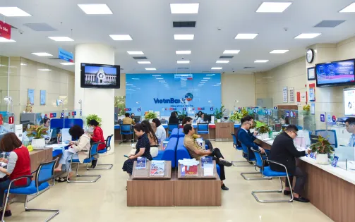 VietinBank giảm lãi suất, hỗ trợ khách hàng thiệt hại do bão Yagi