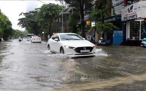 Thời tiết đêm 25/9: Thừa Thiên-Huế có mưa vừa, mưa to