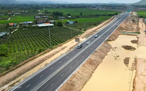 Cao tốc Vĩnh Hảo - Phan Thiết: Còn nhiều bất cập tiềm ẩn nguy cơ tai nạn giao thông