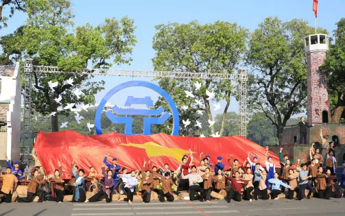 Hùng tráng "Ngày hội văn hóa vì hòa bình" chào mừng 70 năm Ngày Giải phóng Thủ đô