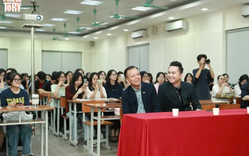 BTV Hạnh Phúc, nhà báo Trường Sơn giao lưu với sinh viên Báo chí qua workshop “Zoom In khám phá, Zoom Out sáng tạo”