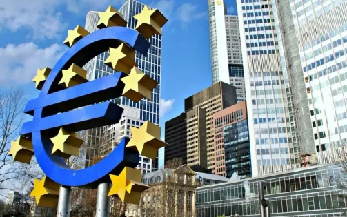 Tăng trưởng kinh tế khu vực đồng Euro đang yếu đi