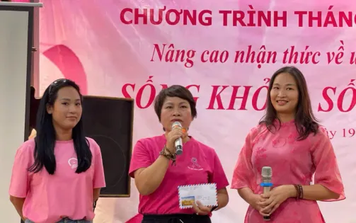 Diễn viên Diễm Hằng ủng hộ chiến dịch "Tháng 10 Hồng “Sống khỏe, sống đẹp”