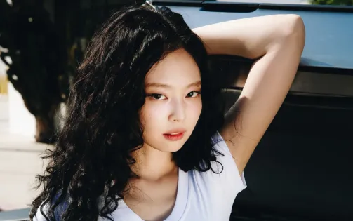 Jennie (BLACKPINK) dẫn đầu BXH giá trị thương hiệu nữ thần tượng K-Pop tháng 10/2024