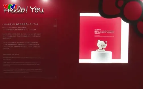 Cô mèo Hello Kitty bước sang tuổi 50