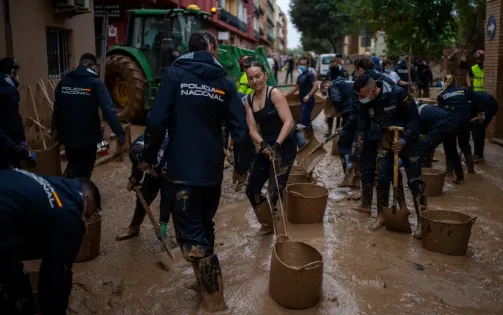 Tây Ban Nha triển khai tìm kiếm nạn nhân lũ lụt