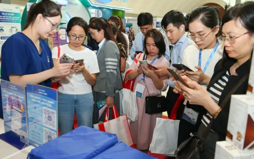 Điều gì tạo lợi thế khác biệt cho Long Châu trên hành trình trở thành “cánh tay nối dài” của ngành y?