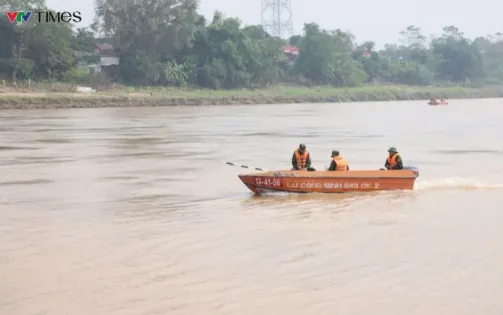 Phú Thọ: Lực lượng chức năng tích cực tìm kiếm 3 nạn nhân còn lại