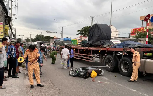 Va chạm với xe đầu kéo, một người phụ nữ tử vong trên Quốc lộ 51