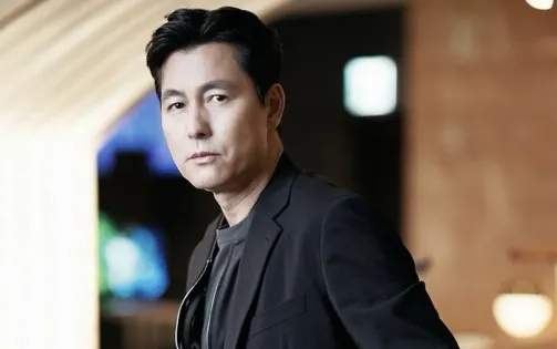 Jung Woo Sung cân nhắc không tham gia lễ trao giải Rồng xanh 2024 giữa tranh cãi