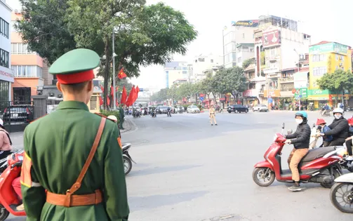 CSGT Hà Nội tăng cường lực lượng đảm bảo an toàn giao thông cho chuỗi sự kiện kỷ niệm lớn