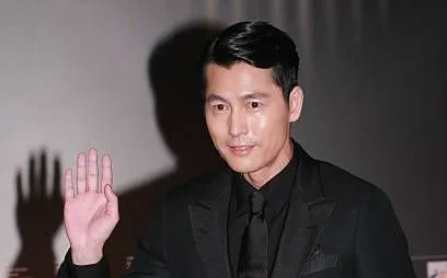 Jung Woo Sung được chuyên gia lựa chọn là Diễn viên có hành vi tệ nhất năm 2024