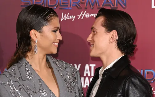 Tom Holland và Zendaya đã đính hôn