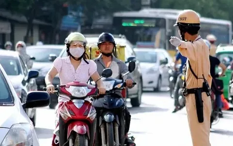 CSGT Hà Nội: "Chưa có ai nhận được tiền thưởng từ việc tố giác vi phạm giao thông"