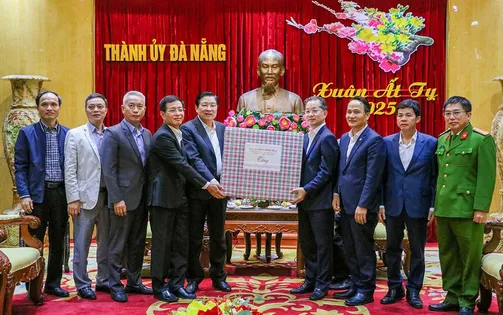 Trưởng ban Nội chính Trung ương Phan Đình Trạc thăm, chúc Tết tại Đà Nẵng