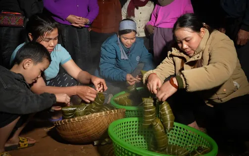 Mùa xuân mới về trên thôn Làng Nủ