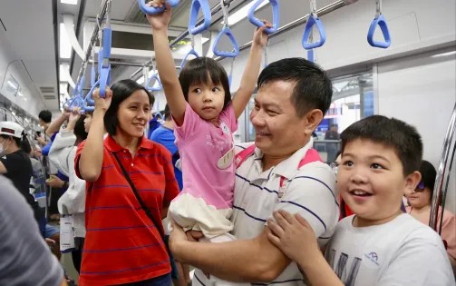 Từ hôm nay (21/1), hành khách đi tuyến Metro số 1 phải mua vé