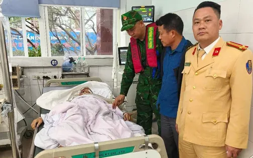 Cứu kịp thời một cụ ông bị trôi dưới sông Cấm, Hải Phòng