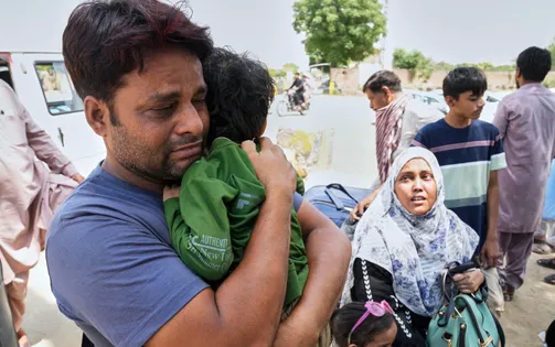 Căng thẳng Ấn Độ - Pakistan leo thang, nhiều gia đình bị chia cắt do đóng biên giới