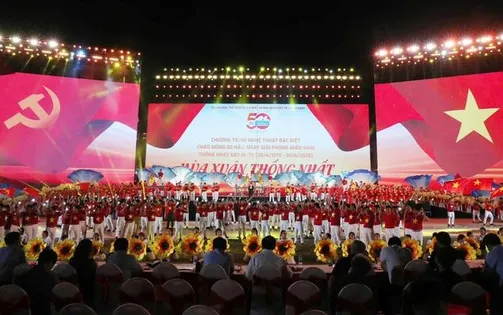 TRỰC TIẾP Chương trình nghệ thuật 'Mùa xuân thống nhất' (20h10, VTV1)