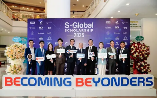 Tin vui cho các học viên của chương trình học bổng S-Global 2025