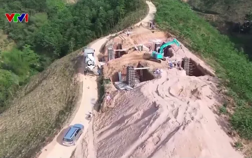 Đẩy nhanh tiến độ dự án 500KV Lào Cai - Vĩnh Yên