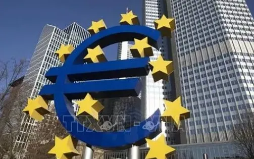 Kinh tế Eurozone tăng trưởng vượt kỳ vọng