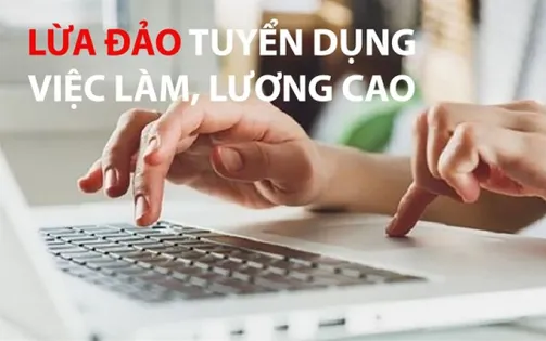 Công an Bắc Kạn tiếp nhận 2 công dân bị Myanmar trục xuất sau khi sập bẫy “việc nhẹ lương cao”