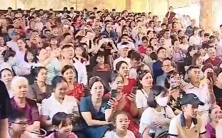 Các điểm vui chơi tại Hà Nội sôi động dịp nghỉ lễ