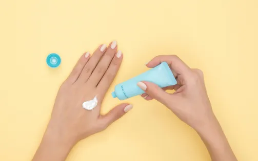 Có nên tận dụng kem chống nắng cũ?