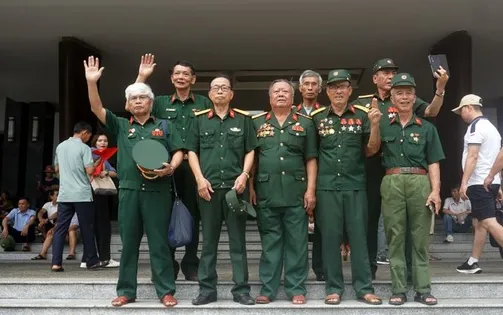 Ước nguyện 50 năm của những người lính xe tăng: Một lời mời, một đời tri ân