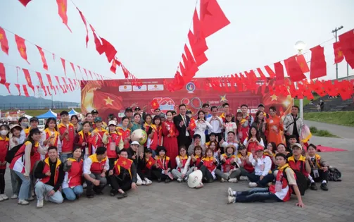 Festival "Trái tim Việt Nam – 50 năm hòa chung một nhịp" khai mạc tại Osaka