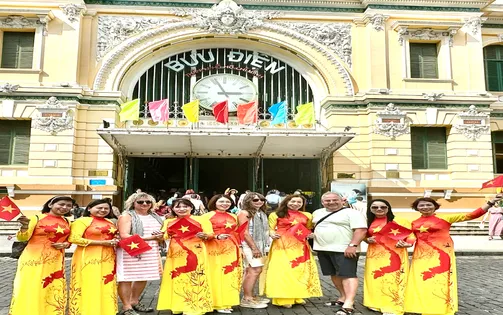 Du lịch TP Hồ Chí Minh thu gần 16 ngàn tỷ đồng trong dịp Kỷ niệm 50 năm thống nhất đất nước