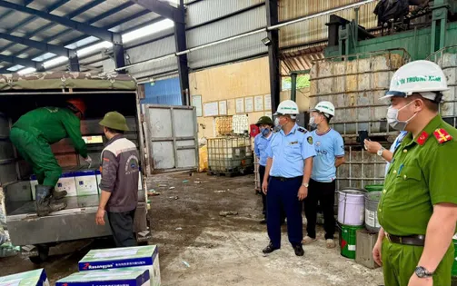 Phạt 35 triệu đồng hộ kinh doanh phụ gia không rõ nguồn gốc