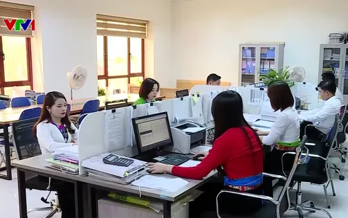 Công chức huyện chuyển về xã khi sáp nhập