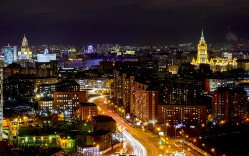Sát Lễ kỷ niệm Ngày Chiến thắng, Ukraine liên tiếp tấn công thủ đô Moscow và tỉnh Kursk
