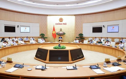 Thủ tướng: Hoàn thành khối lượng công việc lớn, nhiều nhiệm vụ quan trọng trong tháng 4