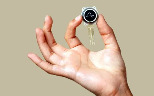 Chip não Neuralink đã hỗ trợ chỉnh sửa video và đăng YouTube bằng suy nghĩ