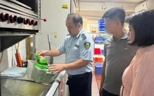 Kiểm tra quán Lòng Chát tại Hà Nội