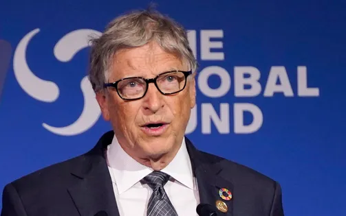 Tỷ phú Bill Gates cam kết trao 200 tỷ USD cho người nghèo