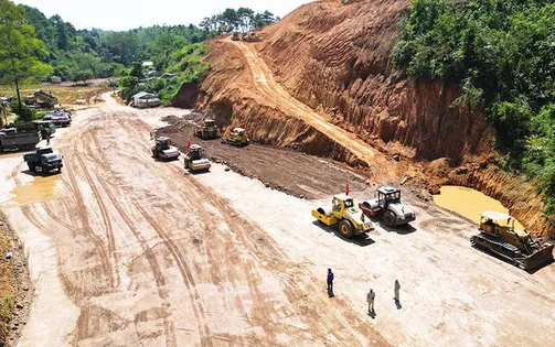 Thủ tướng yêu cầu đẩy nhanh phân bổ, giải ngân vốn đầu tư công 2025