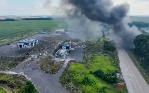 Giao tranh dữ dội tại biên giới: Ukraine đồng loạt tấn công Kursk từ ba hướng