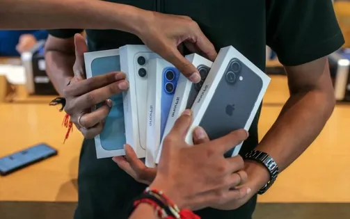 Apple cân nhắc tăng giá iPhone