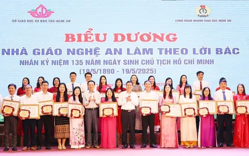 Nghệ An biểu dương 135 nhà giáo tiêu biểu làm theo lời Bác