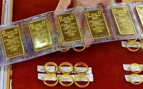 Thủ tướng chỉ đạo khẩn trương thực hiện các giải pháp bình ổn thị trường vàng